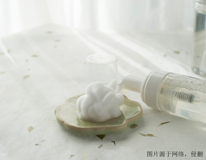 西班牙化妝品進(jìn)口清關(guān)怎么樣？上?；瘖y品報(bào)關(guān)公司