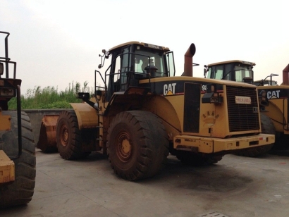 如何從國外進口工程機械設(shè)備