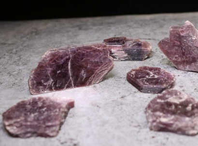 一般貿易進口智利鋰云母礦石報關資料需要哪些？