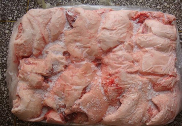 1628589424916046.jpg 禽肉類進(jìn)口報(bào)關(guān)代理_副本.jpg